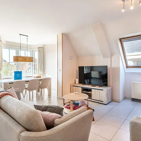 Apartment In Koksijde Near The Beach, Cleaning Included *
